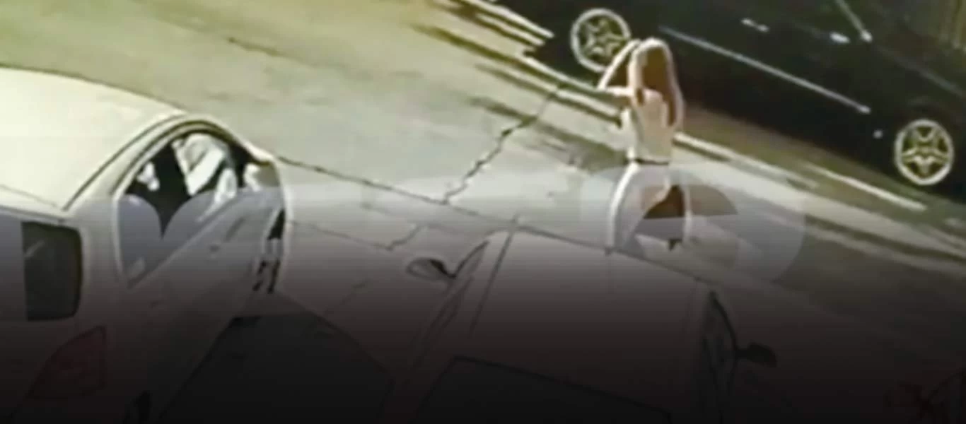 Καλλιθέα: Βίντεο ντοκουμέντο από την επίθεση με οξύ στην 34χρονη - Τι λέει ο γιατρός που την είδε (βίντεο)